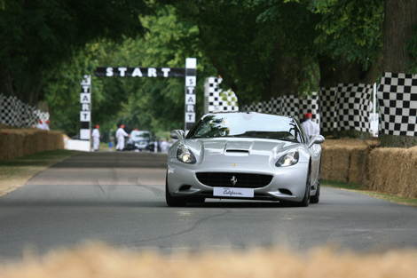 120516-Ferrari California on the hill at Goodwood