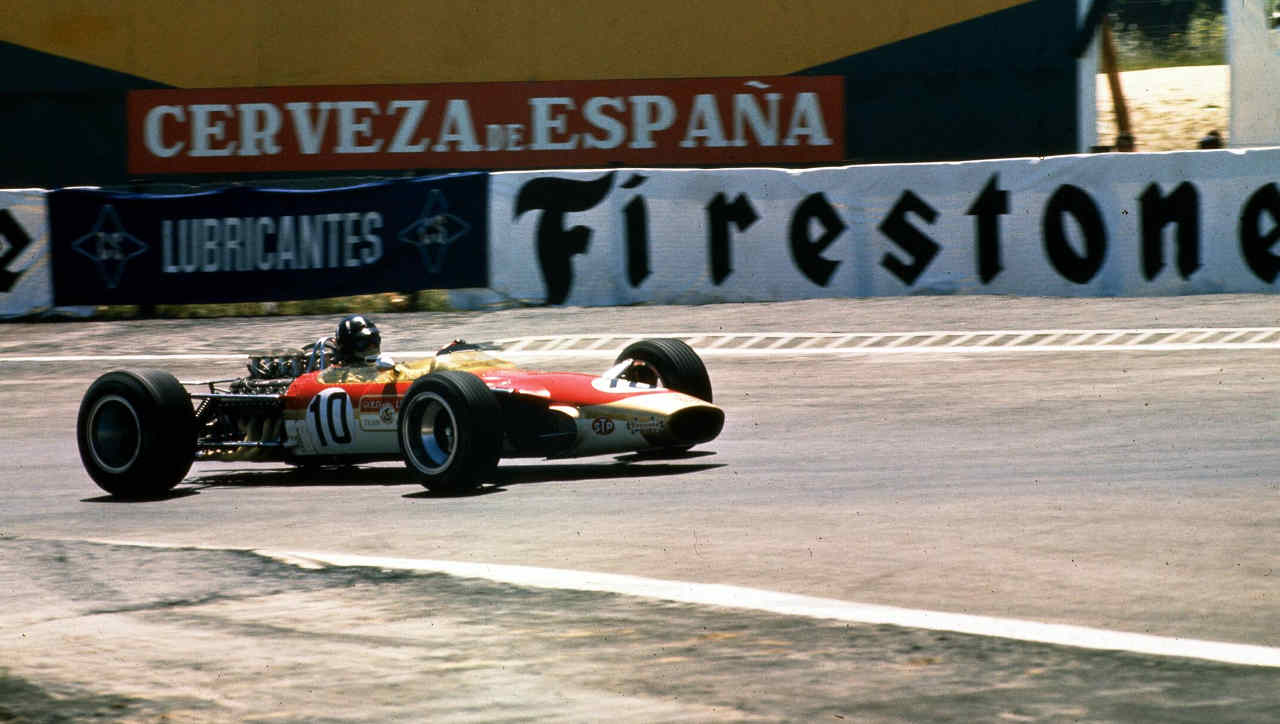 Graham Hill in the Lotus 49
